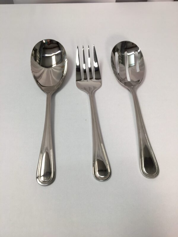 8.75" Serving Pieces