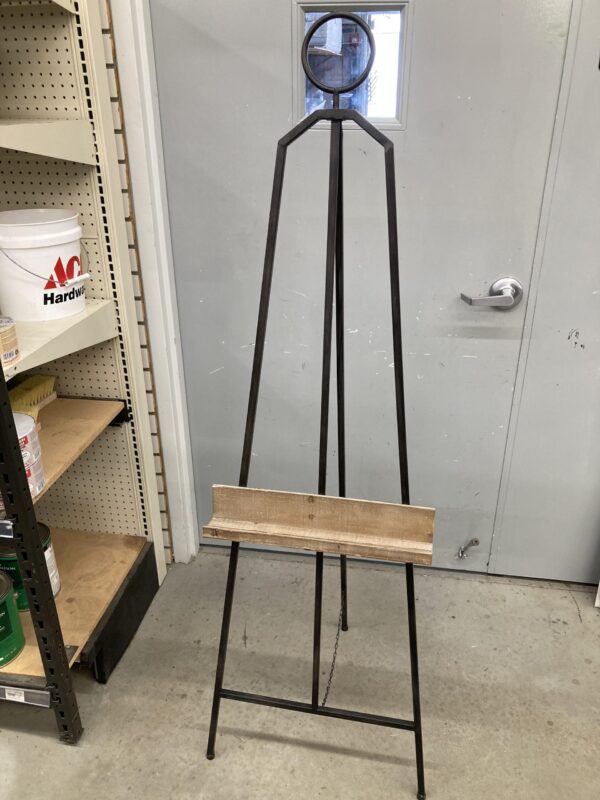 Wooden Shelf Easel